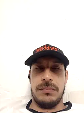 Snapshot of tony-camargo chatting on January 2025 01:00:02 AM tony-camargo online show from January 2025 01:00:02 AM