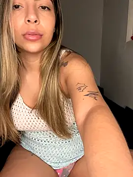 ninfduda online show from November 2025 10:32:01 PM