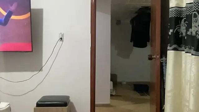 LunaBeya online show from November 2025 02:15:02 AM