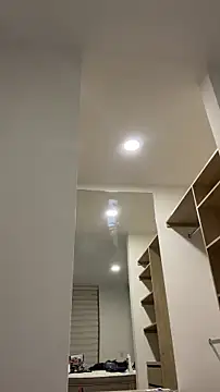 LunaBeya online show from April 2026 03:35:01 AM