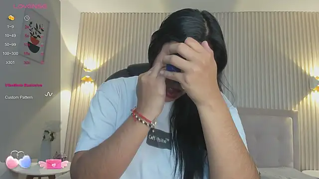 Luceroooo online show from March 2025 03:06:01 PM