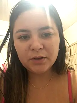 Snapshot of julinha2311 chatting on October 2025 09:39:01 PM julinha2311 online show from October 2025 09:39:01 PM