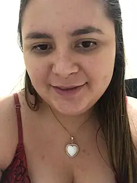 Snapshot of julinha2311 chatting on March 2025 06:52:01 PM julinha2311 online show from March 2025 06:52:01 PM