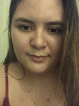 Snapshot of julinha2311 chatting on March 2025 12:26:02 AM julinha2311 online show from March 2025 12:26:02 AM