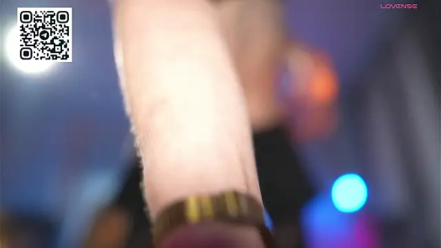 Snapshot of vse_sukki chatting on February 2026 06:19:02 AM vse sukki online show from February 2026 06:19:02 AM