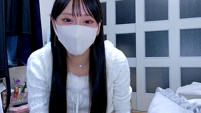 Snapshot of riken_jp chatting on October 2025 02:50:01 PM riken jp online show from October 2025 02:50:01 PM