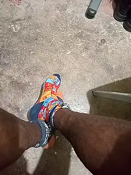 mario0212 online show from November 2025 05:33:01 AM