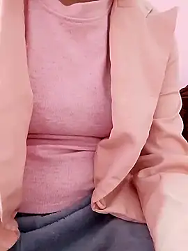 Snapshot of Cihixe1234 chatting on January 2025 05:05:01 AM Cihixe1234 online show from January 2025 05:05:01 AM