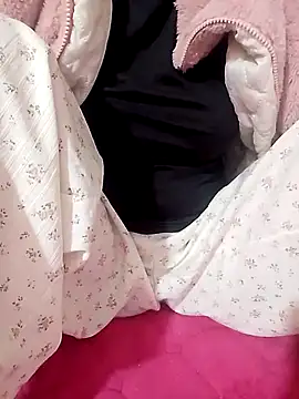 Snapshot of Cihixe1234 chatting on February 2025 02:45:01 PM Cihixe1234 online show from February 2025 02:45:01 PM