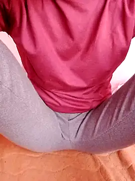 Snapshot of Cihixe1234 chatting on January 2025 07:07:01 AM Cihixe1234 online show from January 2025 07:07:01 AM