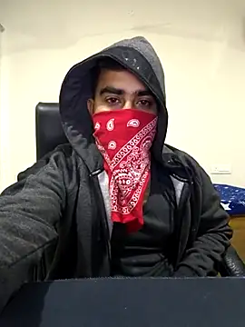 13lusty online show from February 2025 11:32:01 AM