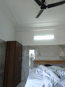 13lusty online show from March 2025 05:06:02 AM