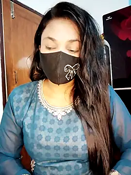 Anika-1 online show from October 2025 05:47:01 PM