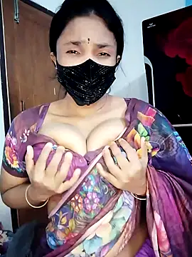 Anika-1 online show from September 2025 05:03:02 PM