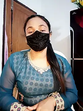 Anika-1 online show from January 2026 07:19:02 PM