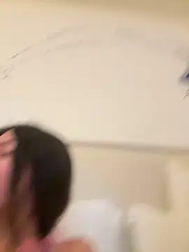 Snapshot of Ginger10 chatting on December 2025 10:15:02 PM Ginger10 online show from December 2025 10:15:02 PM