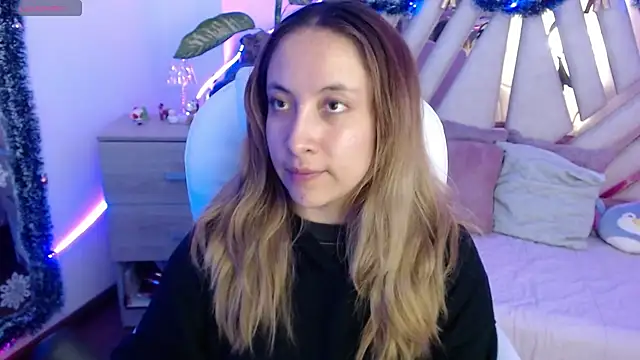 NyxAndria 1 online show from December 2025 10:31:01 PM