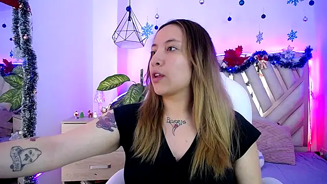 NyxAndria 1 online show from November 2025 09:35:01 PM