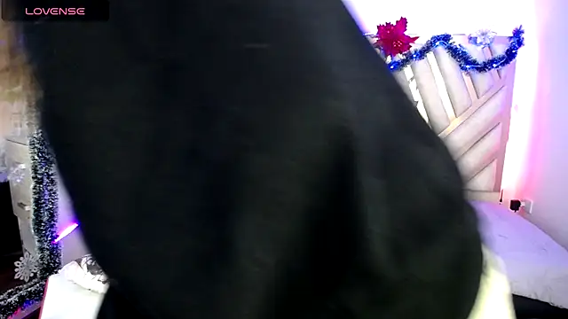 NyxAndria 1 online show from November 2025 09:18:02 PM