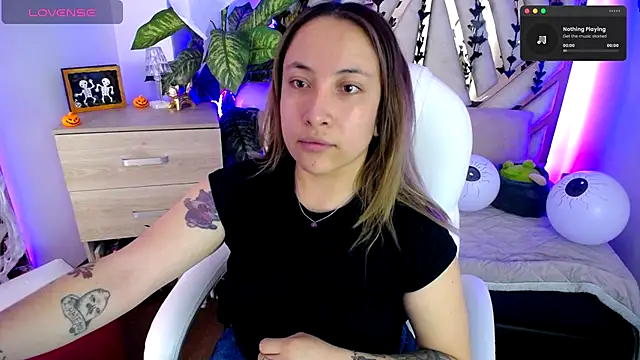 NyxAndria 1 online show from October 2025 09:27:01 PM