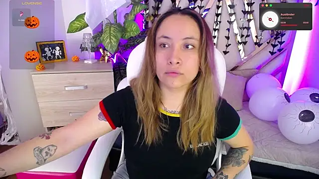 NyxAndria 1 online show from October 2025 10:08:02 PM