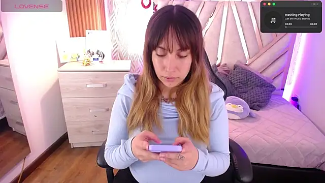 NyxAndria 1 online show from April 2026 12:46:01 AM