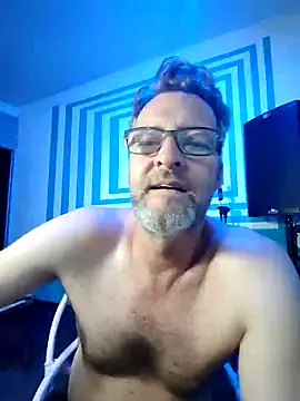 itsmeyes69 online show from February 2025 07:52:01 PM