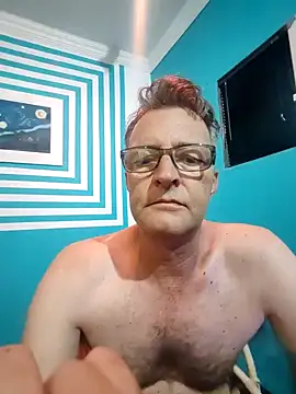 itsmeyes69 online show from January 2025 08:54:01 PM