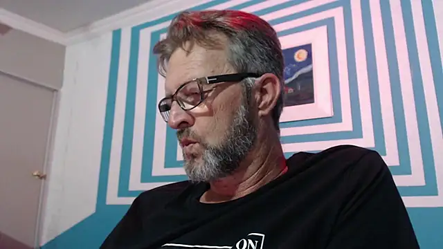 itsmeyes69 online show from February 2025 09:04:01 PM