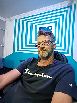 itsmeyes69 online show from February 2025 08:06:01 PM