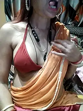 SANA-LEONI online show from November 2025 03:07:02 PM