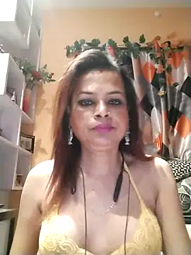 SANA-LEONI online show from February 2026 03:08:01 PM