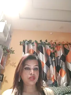 SANA-LEONI online show from February 2026 03:55:01 PM