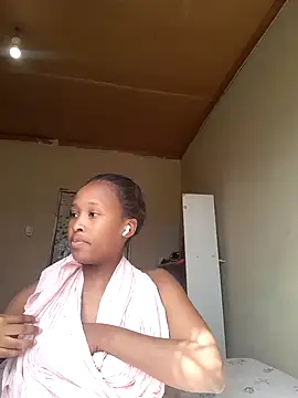 Snapshot of daddysgirly20 chatting on January 2025 01:52:02 PM daddysgirly20 online show from January 2025 01:52:02 PM