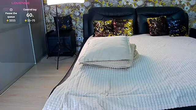 LiaStef online show from April 2026 09:16:02 AM