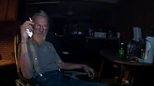 Snapshot of Aldick68 chatting on November 2025 03:32:01 AM Aldick68 online show from November 2025 03:32:01 AM