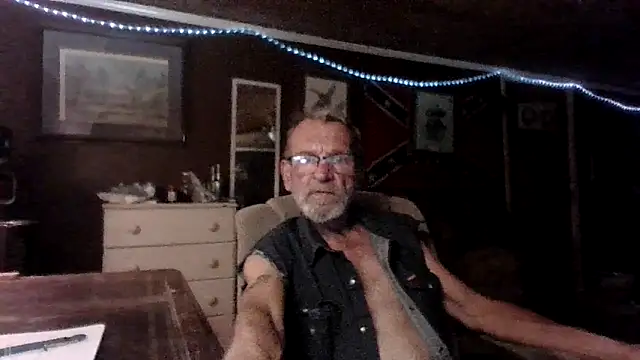 Aldick68 online show from April 2026 06:28:01 AM