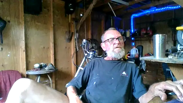 Aldick68 online show from July 2026 04:18:01 PM