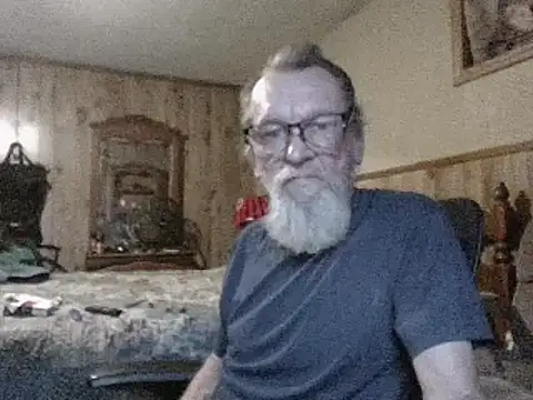 Snapshot of Aldick68 chatting on March 2025 03:27:01 PM Aldick68 online show from March 2025 03:27:01 PM