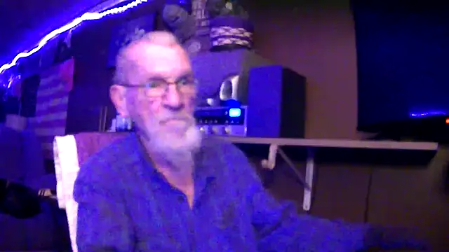 Aldick68 online show from November 2025 07:41:01 AM