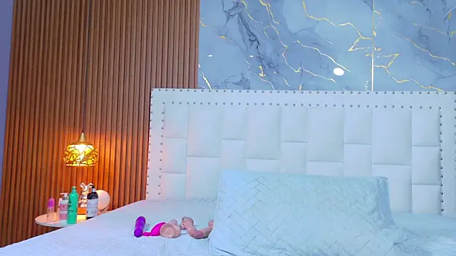 hotiergirl online show from February 2026 11:56:02 AM