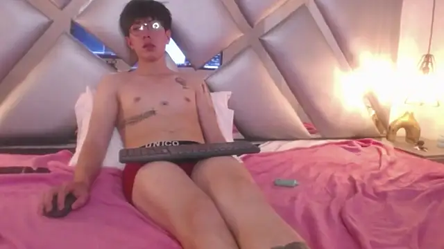 HiddenDesireFx online show from February 2025 04:21:01 AM