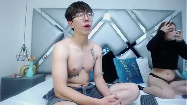 HiddenDesireFx online show from February 2025 04:03:01 AM