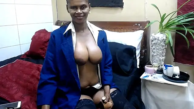 TALLSWATIBIACH online show from February 2025 10:31:01 PM