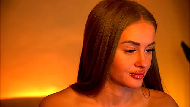 Snapshot of sweet_rapunzell chatting on March 2025 12:36:02 AM sweet rapunzell online show from March 2025 12:36:02 AM