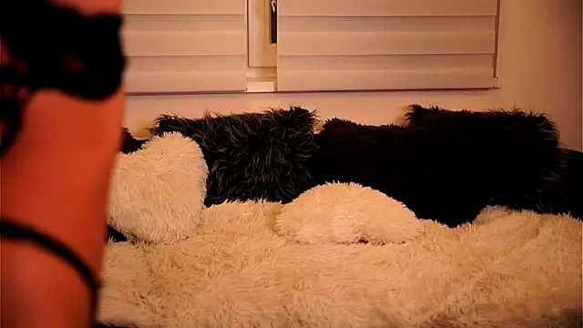 Snapshot of sweet_rapunzell chatting on September 2025 11:33:01 PM sweet rapunzell online show from September 2025 11:33:01 PM