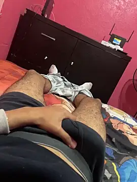 emmarod18 online show from December 2025 06:27:01 AM