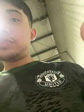 emmarod18 online show from April 2026 09:04:02 AM