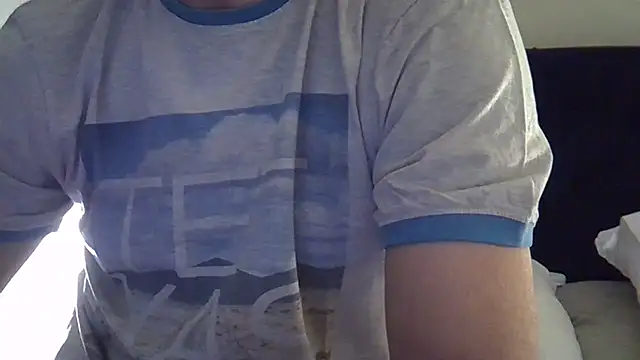 Cellino4 online show from February 2025 06:01:02 PM