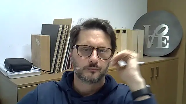 Cellino4 online show from February 2025 05:16:01 PM